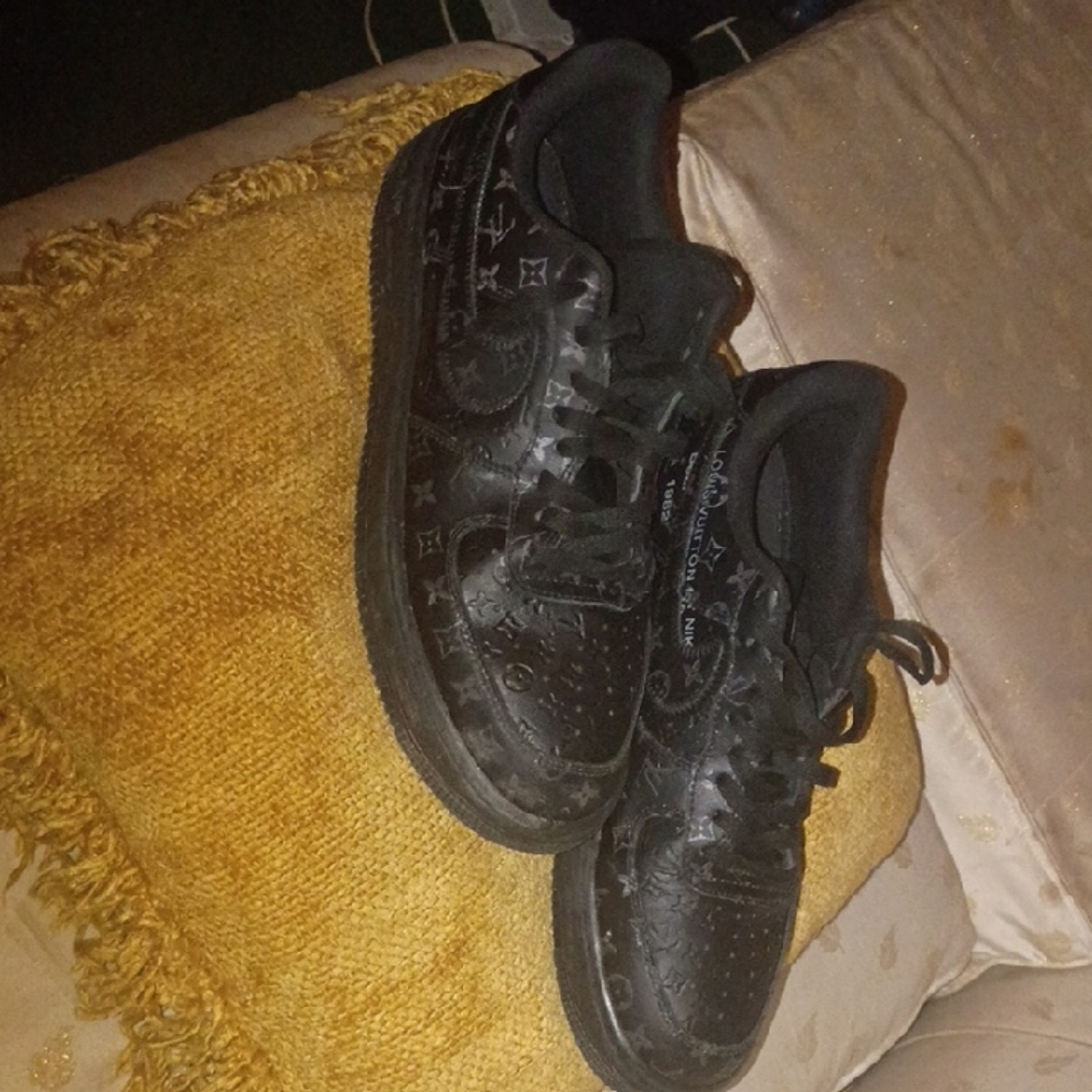 Louis Vuitton Black Kids Sneakers